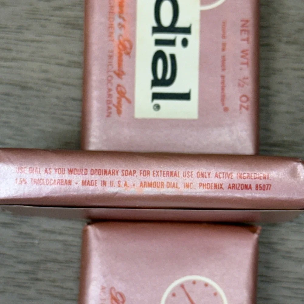 Vintage Dial Bar Soap Pink Deodorant & Beauty Bars 1/2 oz NOS Sealed- Lot of 58